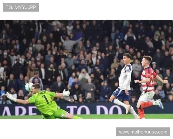 英超保级大战热刺西汉姆逆袭胜利